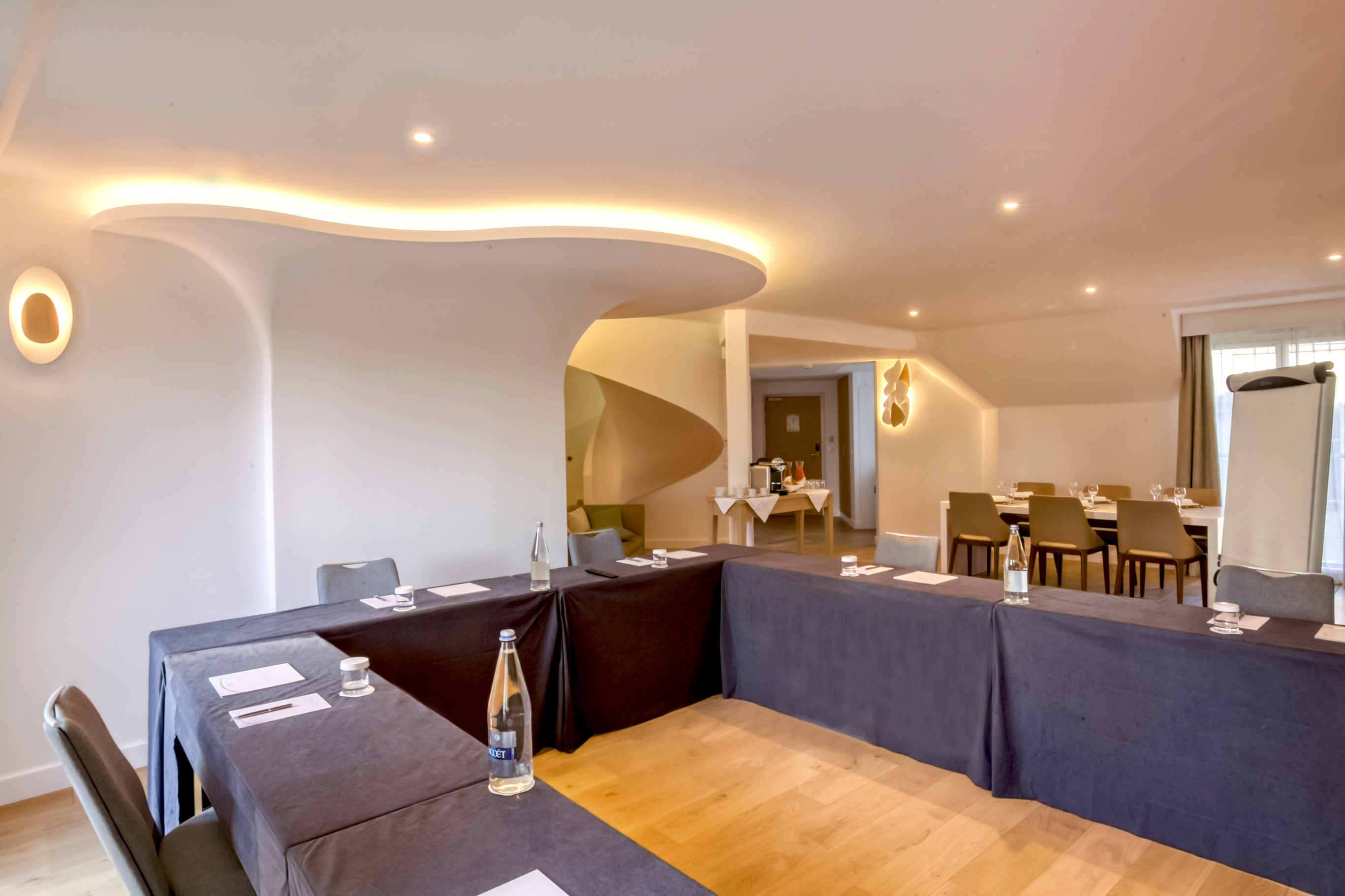 Seminars in an apartment at Miramar La Cigale Residence in Arzon